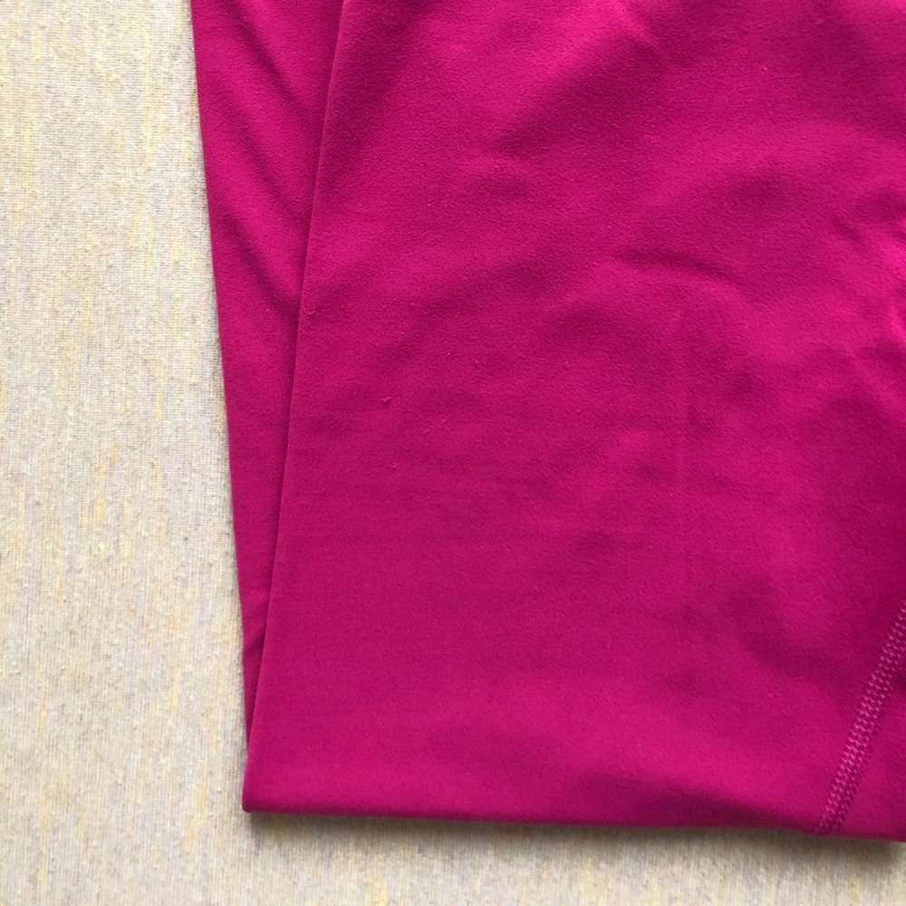 Lululemon Raspberry Original 7/8 Align Pant - image 4